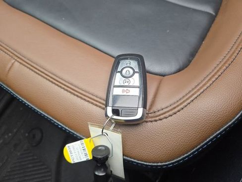 Used 2022 Ford Bronco Outer Banks image 39