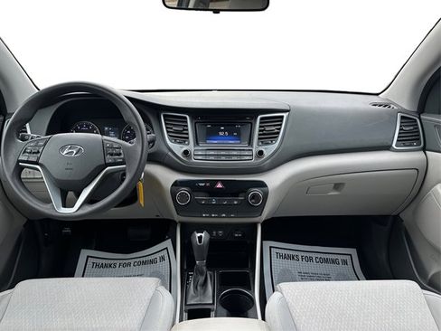Used 2017 Hyundai Tucson SE image 20