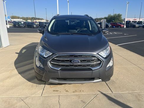 Used 2022 Ford EcoSport Titanium image 3