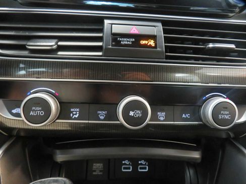Used 2021 Honda Accord Sport image 38