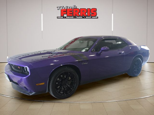 Used 2010 Dodge Challenger R/T RWD image 1
