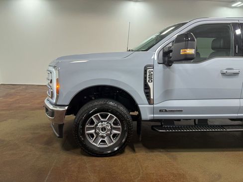 Used 2024 Ford F250 Lariat w/ FX4 Off-Road Package image 39