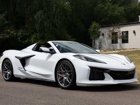 Used 2025 Chevrolet Corvette Z06 image 53