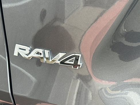 Used 2023 Toyota RAV4 XLE image 26