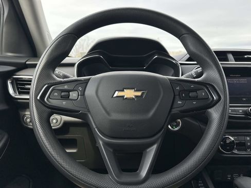 Certified 2023 Chevrolet TrailBlazer LT w/ Convenience Package AWD/4WD image 19