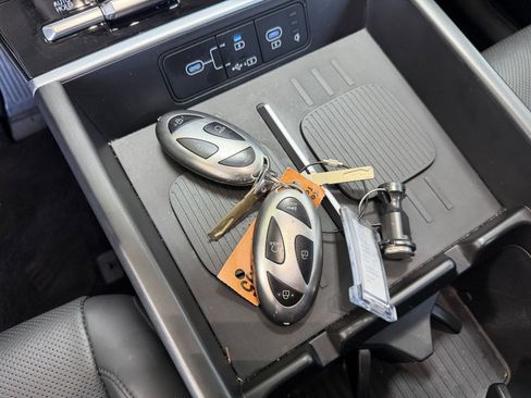 Used 2025 Hyundai Santa Fe SEL image 22