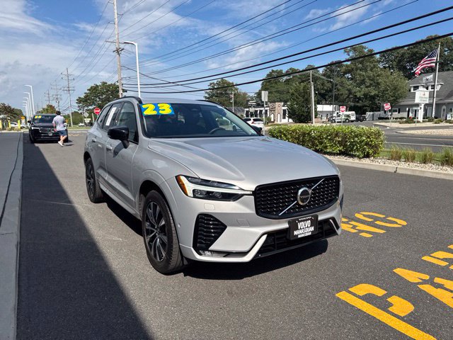 Used 2023 Volvo XC60 B5 Plus w/ Climate Package AWD/4WD image 6