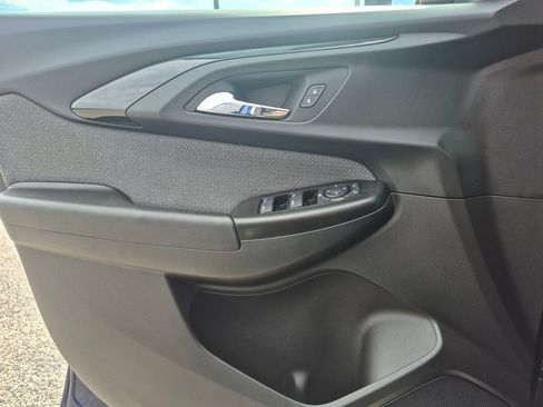 Used 2022 Chevrolet TrailBlazer LT w/ Convenience Package image 19