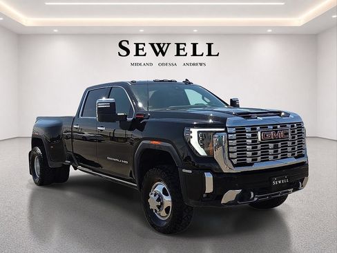 Used 2024 GMC Sierra 3500 Denali w/ Denali Reserve Package AWD/4WD image 6