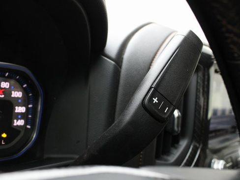 Used 2021 GMC Sierra 1500 AT4 w/ AT4 Premium Package image 15