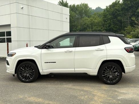 Certified 2023 Jeep Compass High Altitude w/ Driver Assist Group I AWD/4WD image 4