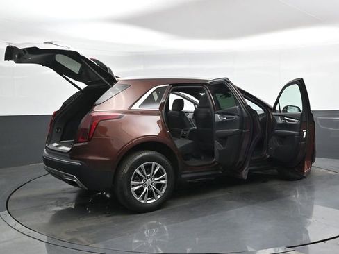 Used 2023 Cadillac XT5 Premium Luxury image 55