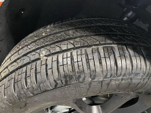 New 2026 Chrysler Pacifica Select w/ S Appearance Package FWD image 38