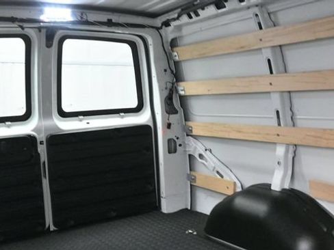 Used 2025 GMC Savana 2500 w/ Driver Convenience Package RWD image 17