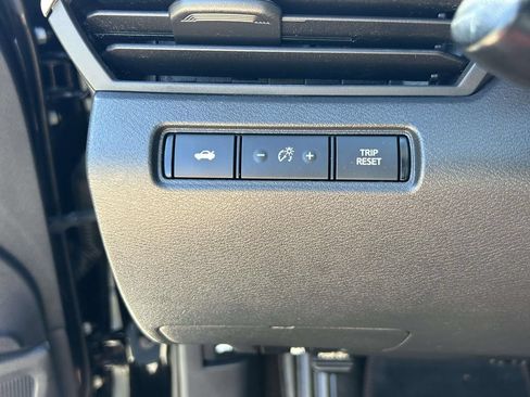 Used 2020 Nissan Altima 2.5 SR FWD image 19