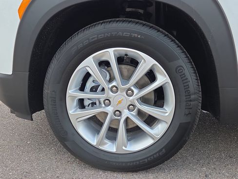 New 2026 Chevrolet TrailBlazer LS w/ LS Convenience Package FWD image 9