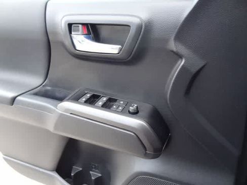 Used 2023 Toyota Tacoma TRD Sport AWD/4WD image 16