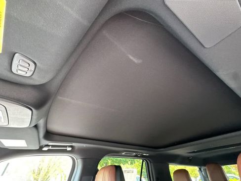 New 2027 Lincoln Navigator L Reserve RWD image 32