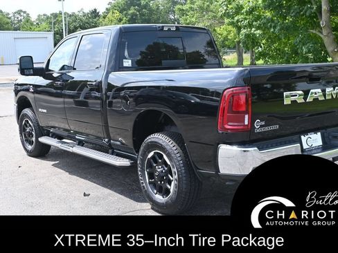 Used 2025 RAM 2500 Laramie AWD/4WD image 9