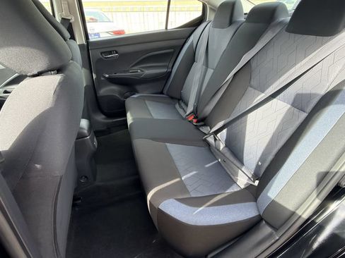 Used 2025 Nissan Versa SV FWD image 26