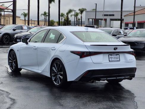 Used 2022 Lexus IS 350 F Sport image 8