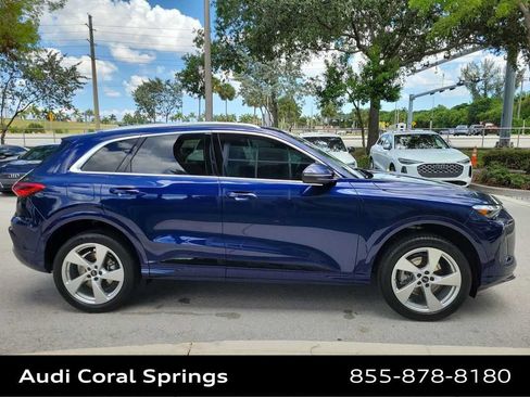 Certified 2025 Audi Q5 Premium w/ Premium Plus AWD/4WD image 9