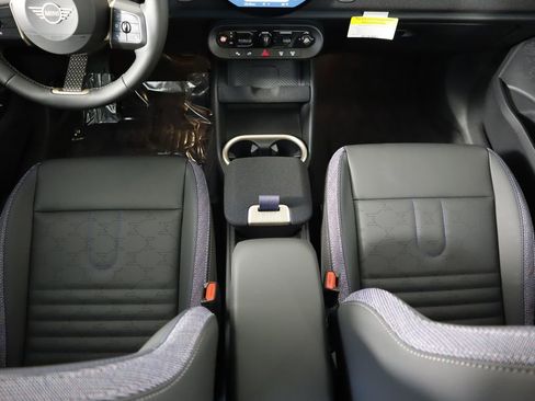 Used 2025 MINI Cooper Countryman S image 19