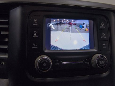 Used 2022 RAM 2500 Tradesman w/ Chrome Appearance Group image 4