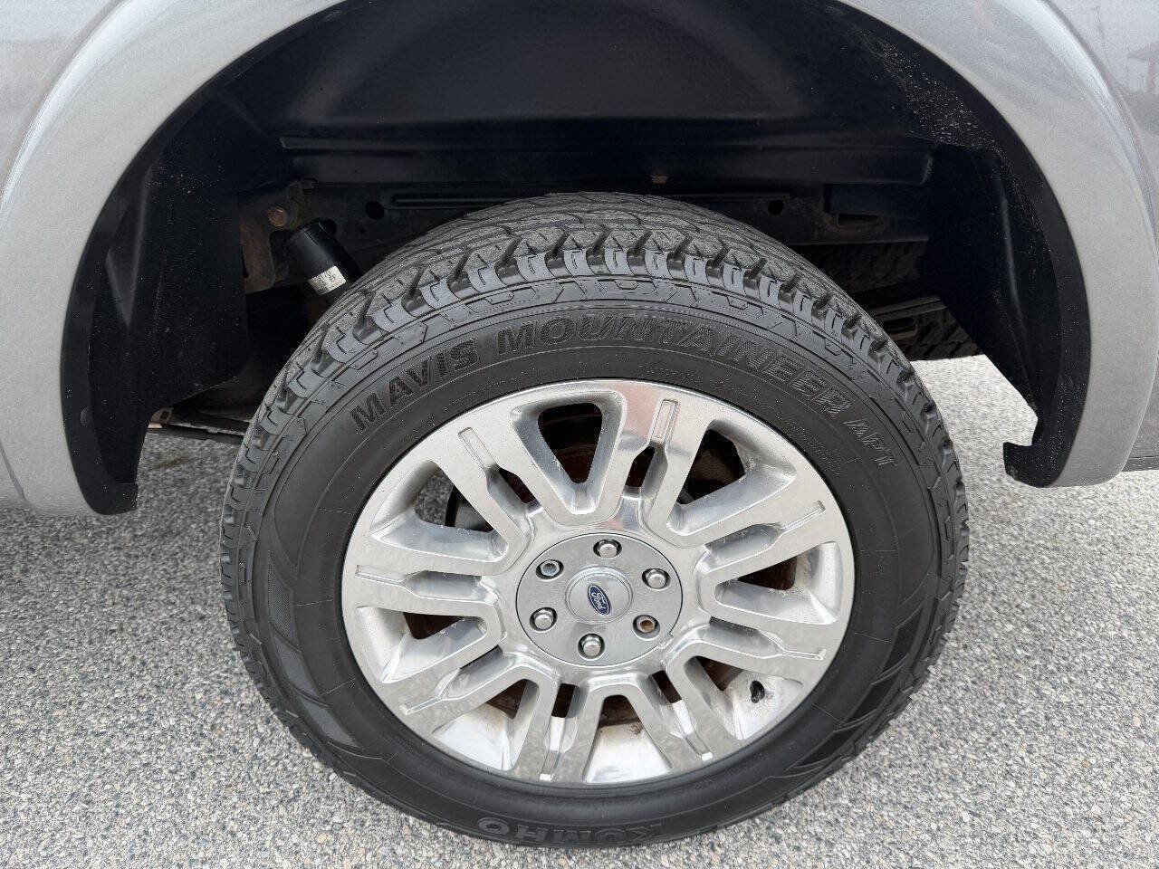 Used 2014 Ford F150 Platinum AWD/4WD image 28