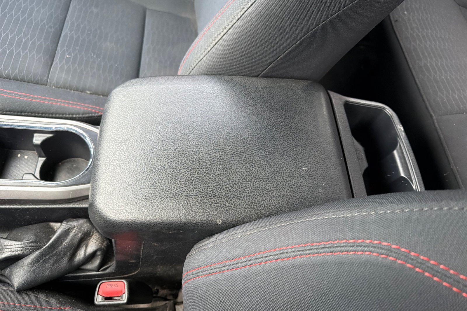 Used 2019 Toyota Tacoma SR5 RWD image 25
