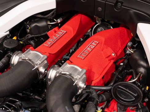 Used 2025 Ferrari Roma Spider image 22