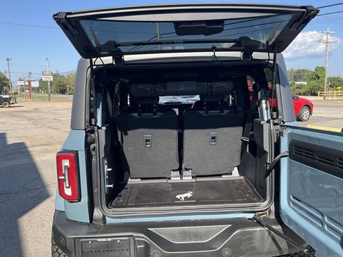 Used 2021 Ford Bronco Outer Banks image 15