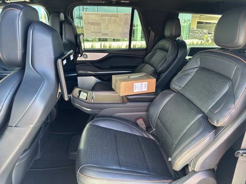 New 2025 Lincoln Navigator L Black Label image 16