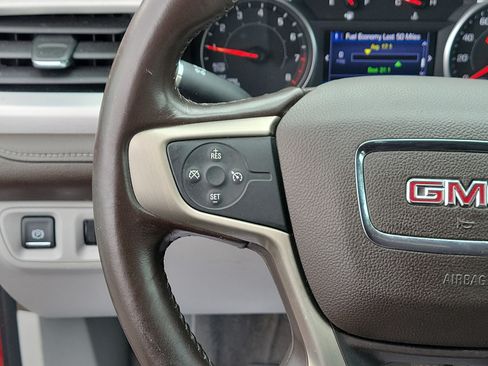 Used 2020 GMC Acadia SLE FWD image 24