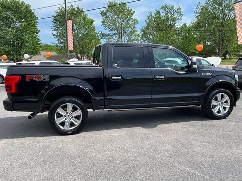 Used 2018 Ford F150 Platinum w/ Equipment Group 701A Luxury AWD/4WD image 8