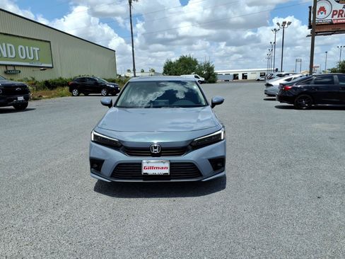 Used 2024 Honda Civic Touring image 3