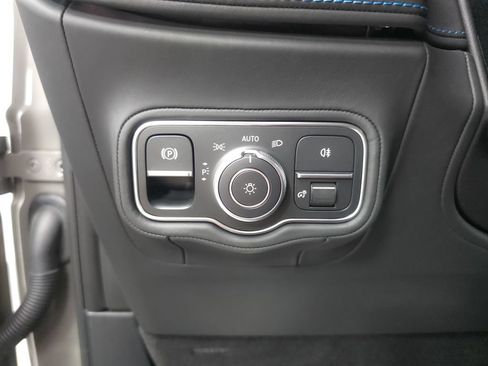 Used 2025 Mercedes-Benz G 580 w/ EQ Technology image 10