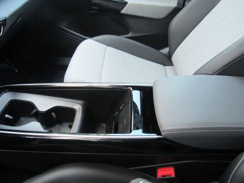 Used 2023 Volkswagen ID.4 Pro image 40