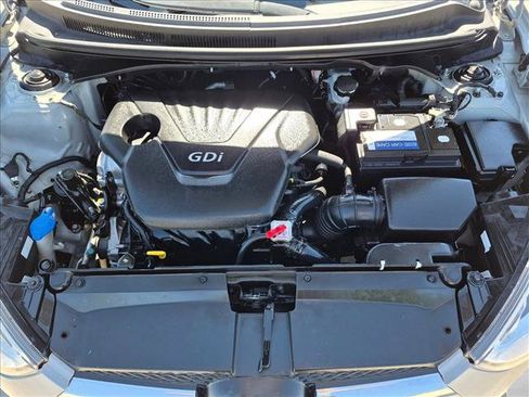 Used 2013 Hyundai Veloster RE:MIX Edition FWD image 21