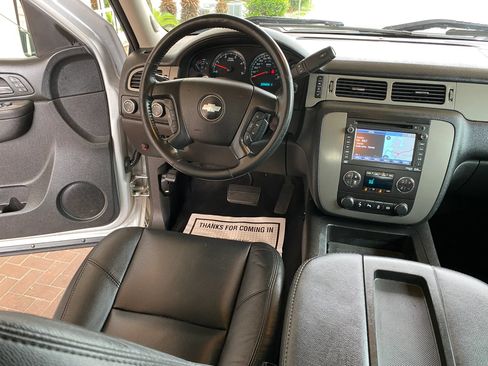 Used 2014 Chevrolet Silverado 2500 LTZ w/ LTZ Plus Package AWD/4WD image 24