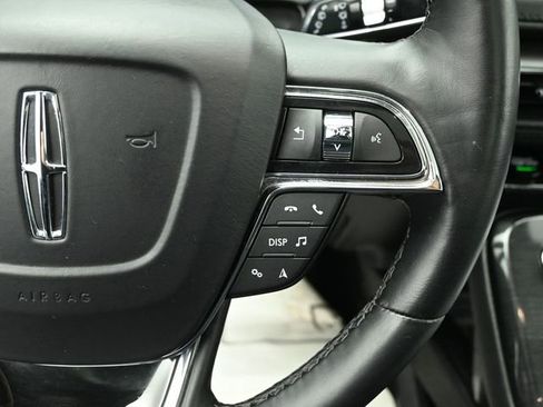 Certified 2023 Lincoln Nautilus Reserve w/ Equipment Group 202A image 14