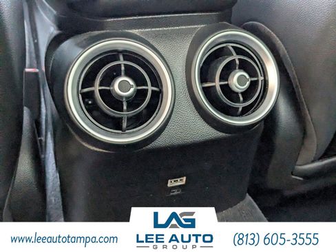 Used 2021 Alfa Romeo Giulia Ti w/ Nero Edizione image 13