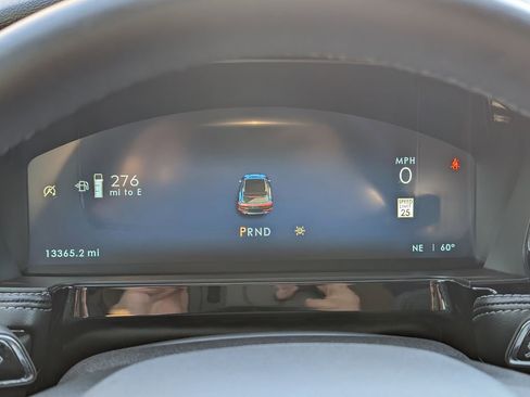 Used 2024 Lincoln Corsair AWD w/ Equipment Group 101A image 14