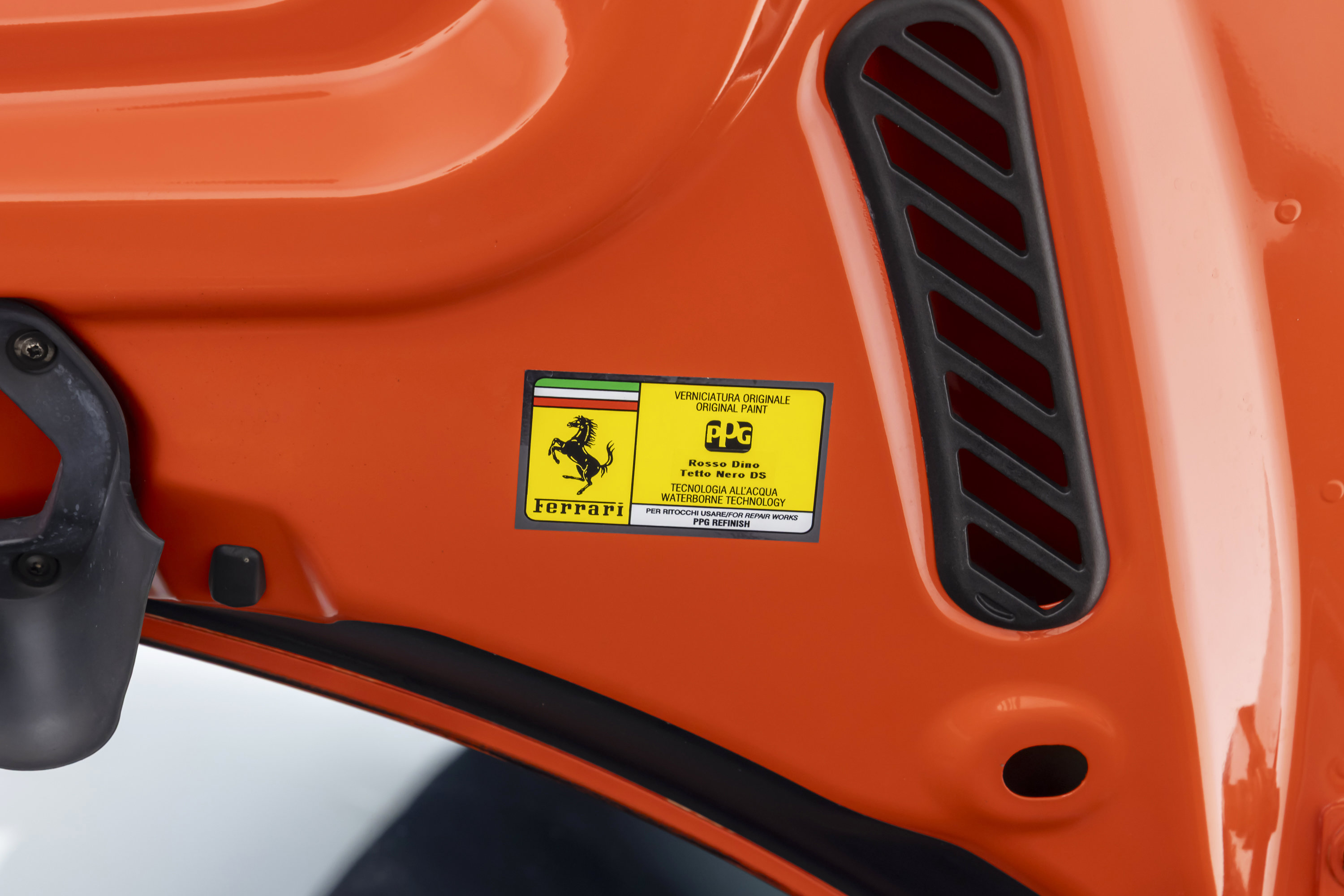 Certified 2021 Ferrari F8 Tributo RWD image 43