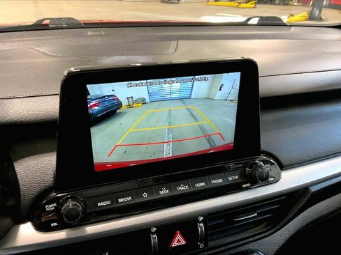 Used 2019 Kia Forte LXS image 26