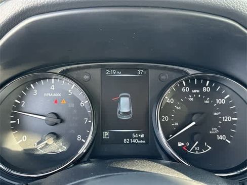 Used 2017 Nissan Rogue S image 6