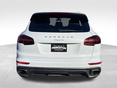 Used 2017 Porsche Cayenne image 6