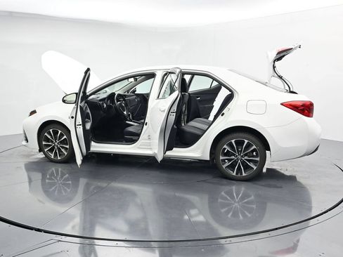 Used 2019 Toyota Corolla SE FWD image 28