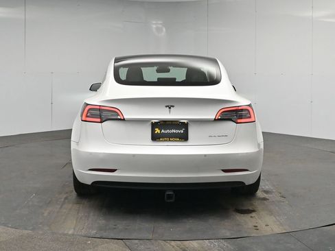 Used 2019 Tesla Model 3 Long Range image 4