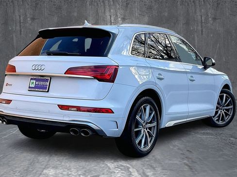 Used 2024 Audi SQ5 Premium Plus w/ Premium Plus Package image 6